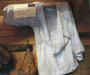  Darilo Ivotove sestre. Kimono 1958 v muzejski zbirki na Lopati.